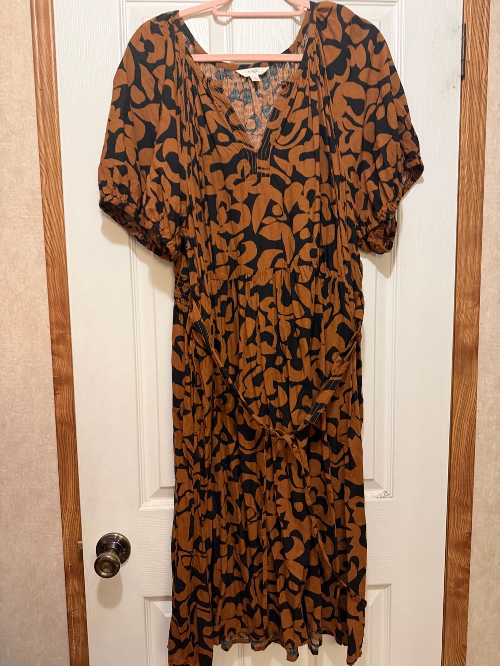 Women's Brown and Black Printed Midi Dress